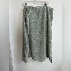 Plus Size 24 Vintage Floral Midi Skirt Sage Green Elastic Waist Cottagecore